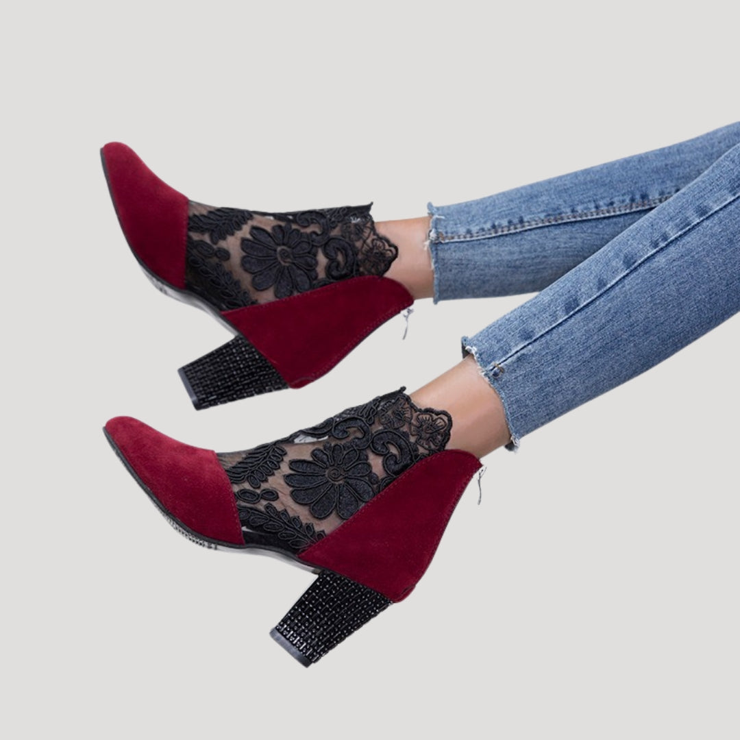 Damskie botki wiosenne ażurowe na obcasie