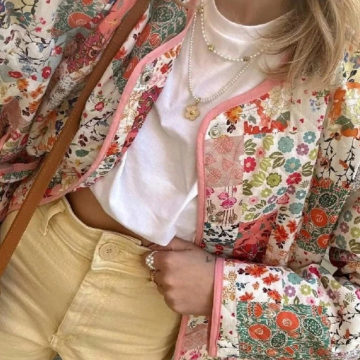 Women's short quilted spring jacket with flowers