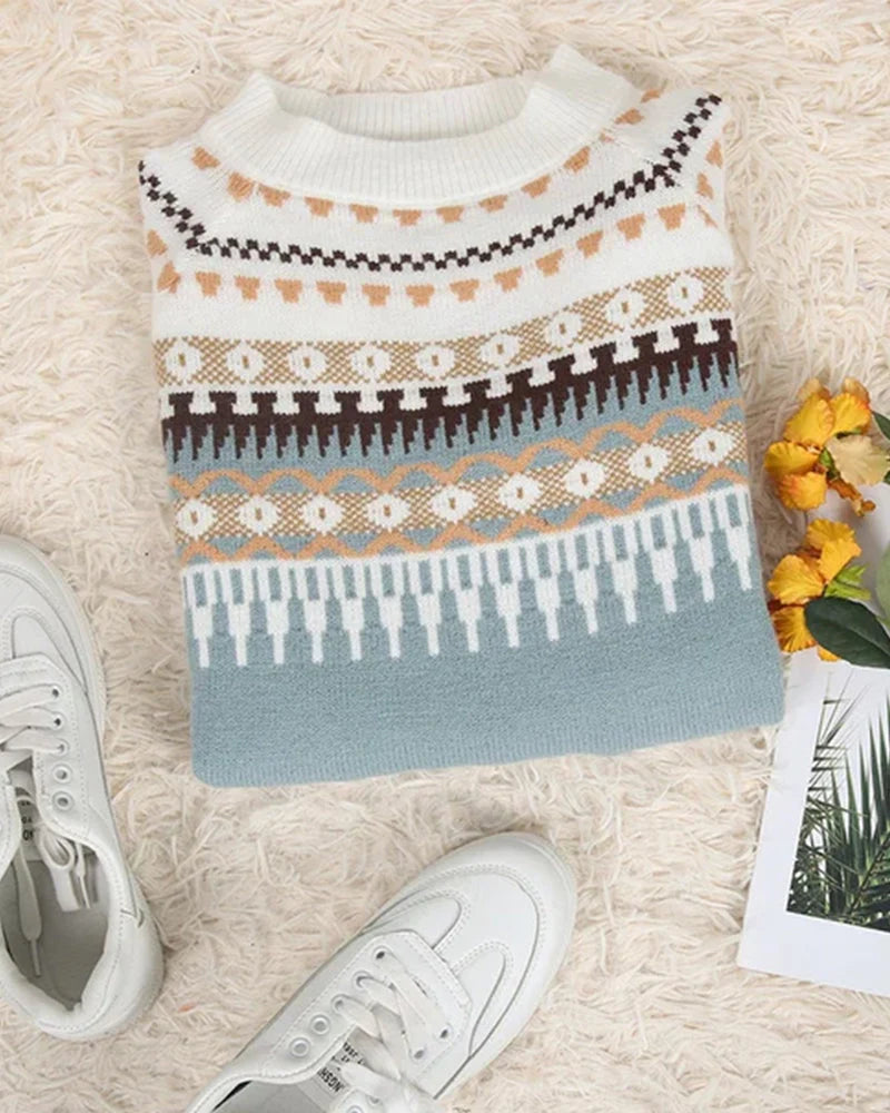 Patterned Knit Sweater with Crew Neck